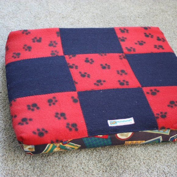 NEW Pet Bed Traveling Dogs Double-sided Cushion - Picture 1 of 2